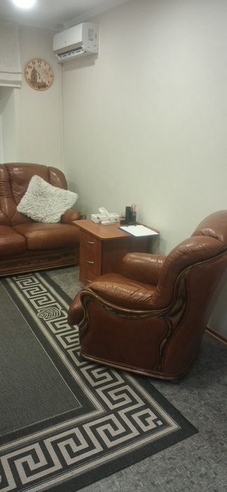 Оренда 134м.кв. світло є, медична ліцензія, печерськ.