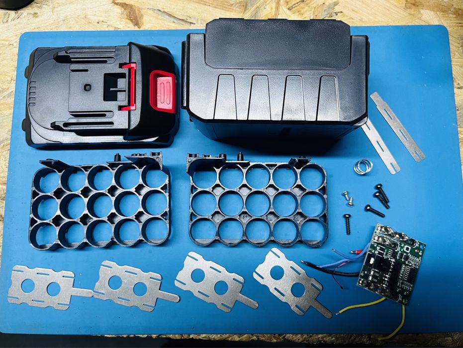 Корпус Makita 5s3p. Для збірки з 15 єлементів 18650