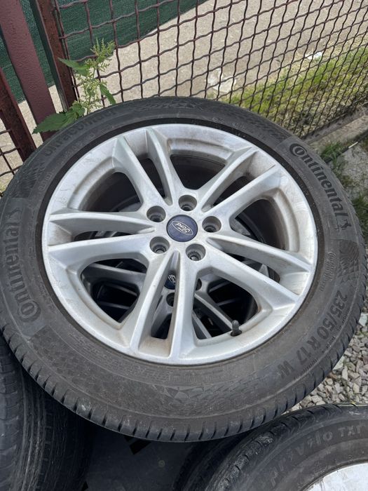 Koła 17 cali  235 50 R17 continental mondeo Mk5