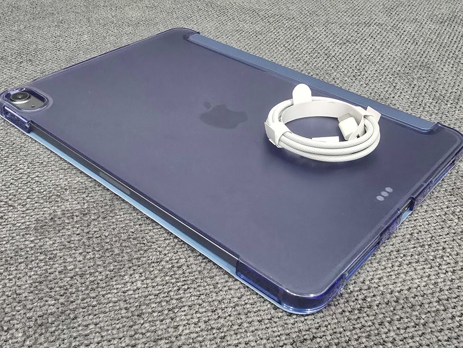 iPad Air 11 M3 2025 256GB Wi-Fi+LTE Space Gray MDM, стан - нового.