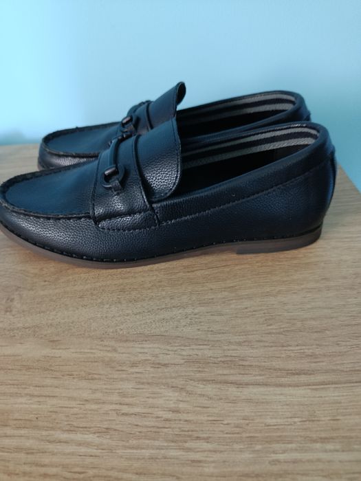 Nowe buty mokasyny r. 34