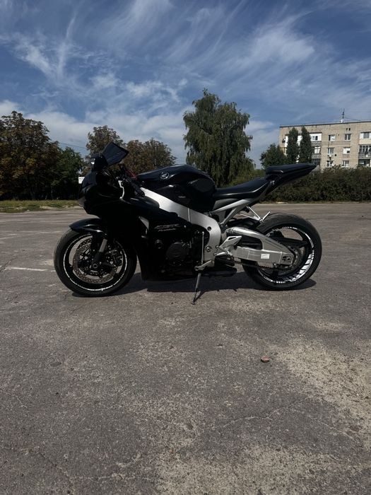 Honda CBR 1000 RR 2011-2013р.Официал.