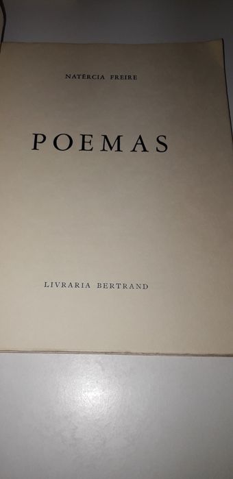 Poemas - Natércia Freire (Livraria Bertrand)