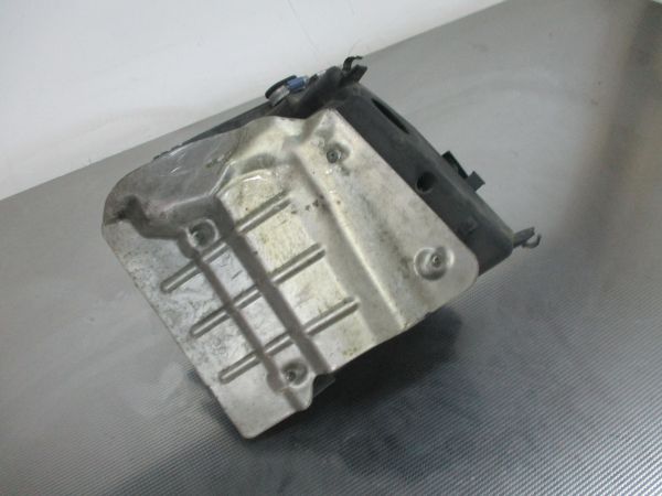 Caixa filtro ar VOLKSWAGEN Passat (3B3)