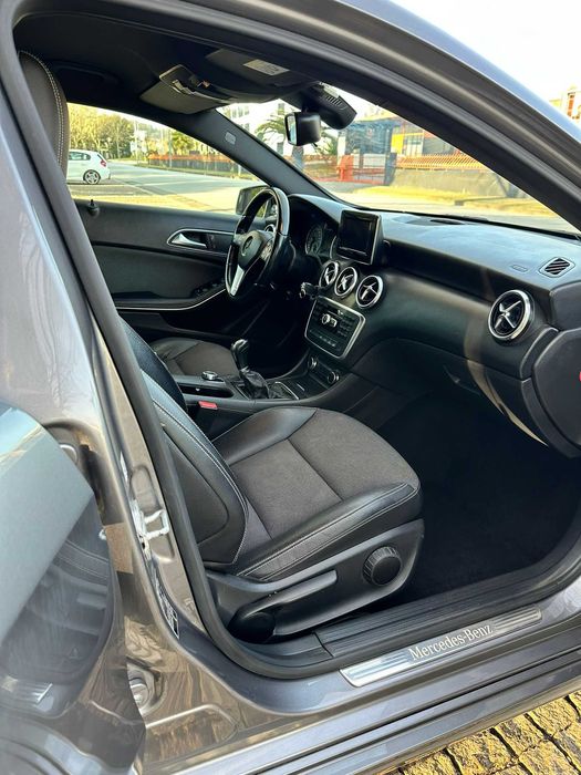 Mercedes-Benz A 180 CDI Versão Style