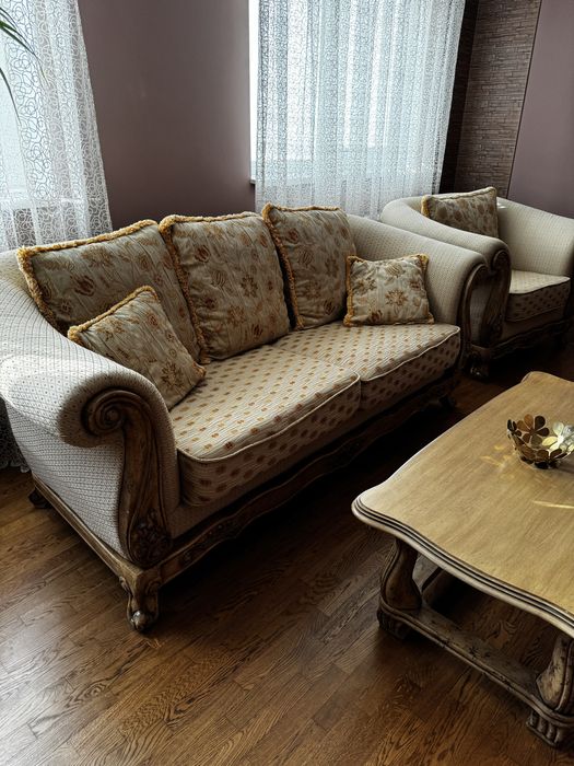 Мʼяка частина - 2 дивани + крісло + стіл