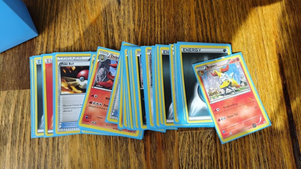 Deck box pokemon469817943571179521