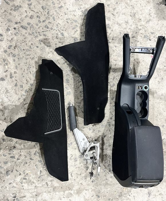 Подлокотник шкода октавия а5