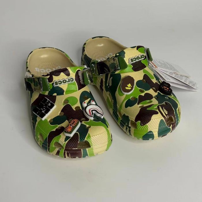 ‼️БЕЗ ПЕРЕДОПЛАТ‼️ Тапки Crocs x Bape