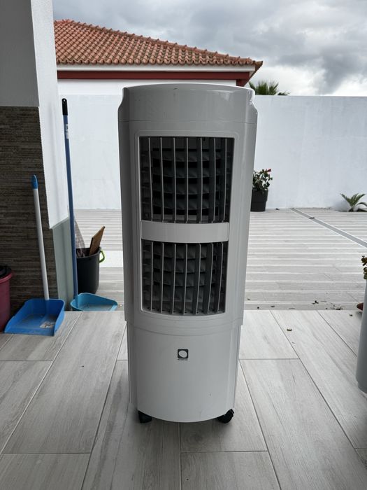 Climatizador de ar Pureline Rafy 295 e M-Confort E2000