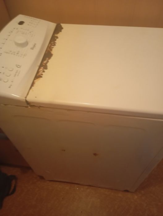 Пральна машинка Whirlpool AWE 66710