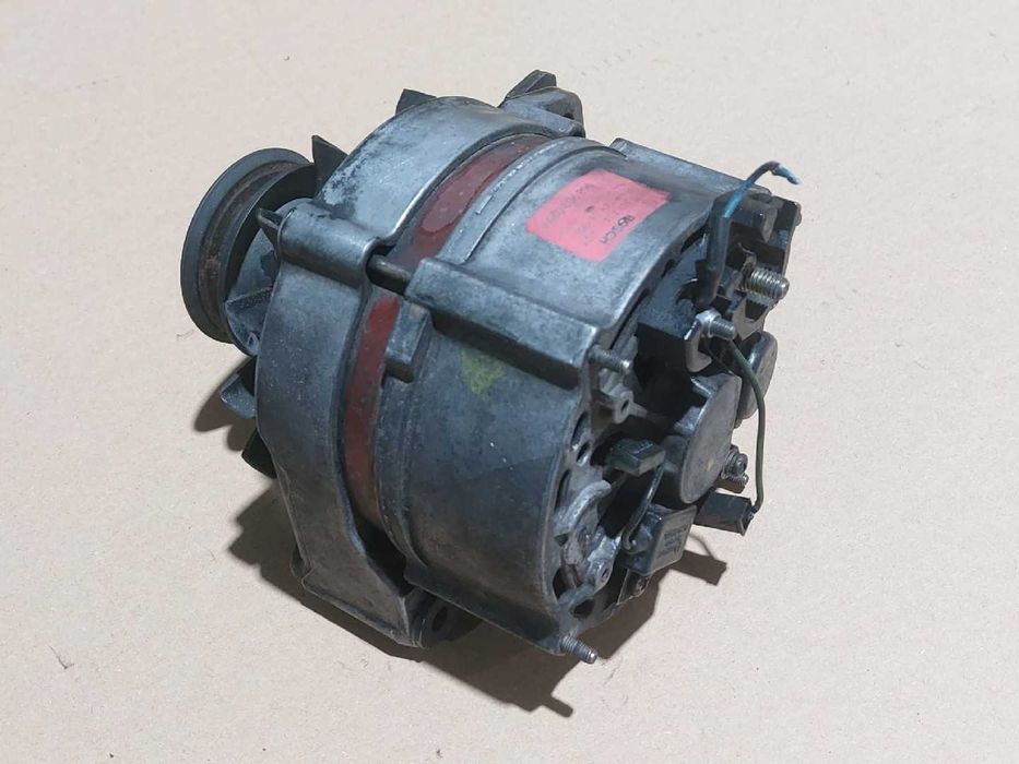 Alternador AUDI 80 /GOLF 2 1.6 TD