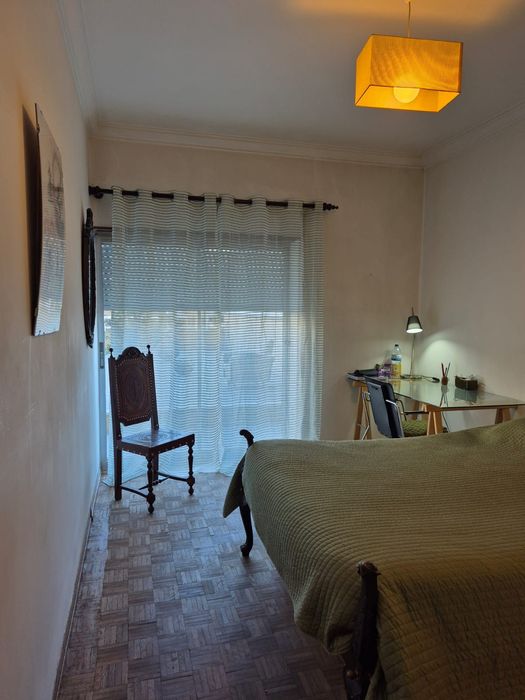 Quarto em Almada