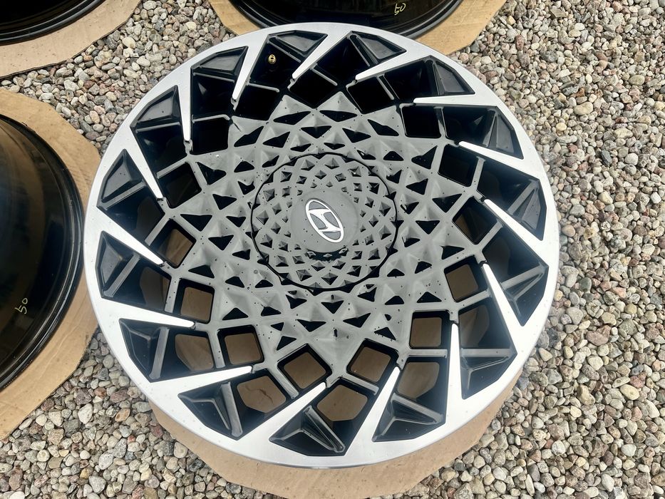 Felgi aluminiowe hyundai ionoq tucson santa fe 20”
