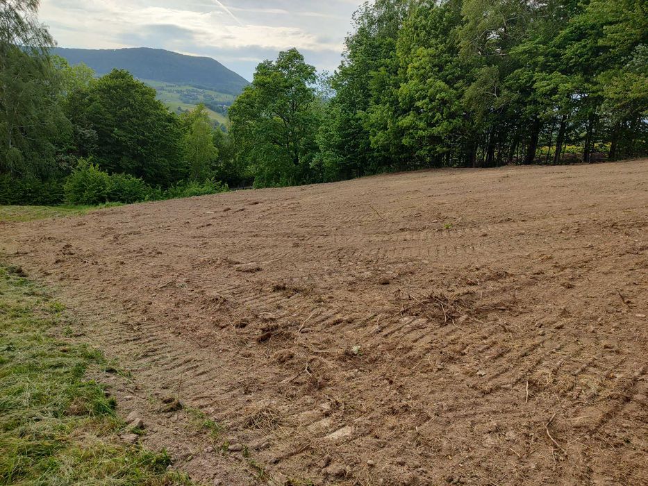 Sprzedam działkę  42 ar w tym budowlaną 12 ar, Ropa