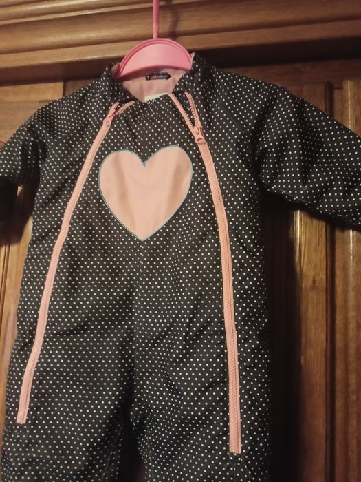 Ładny kombinezon dla dziewczynki Racoor r. 86