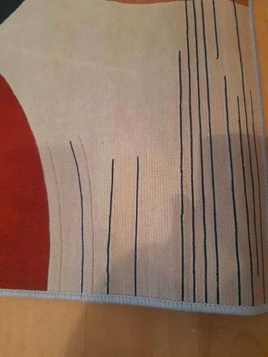 Dywanik o wym. 120 x 50 cm.