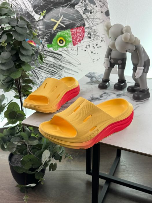 Нові тапочки шльопки Hoka Ora Recovery 41 розмір Е12304