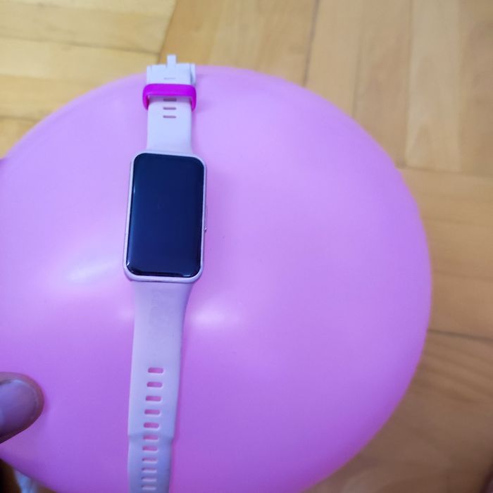 Opaska Huawei 100% sprawna