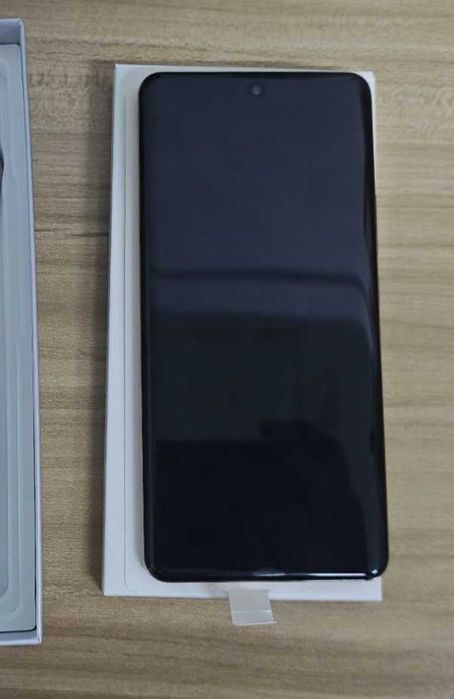 Realme 16 Pro+ 5G **12gb/512gb** c/fatura e garantia