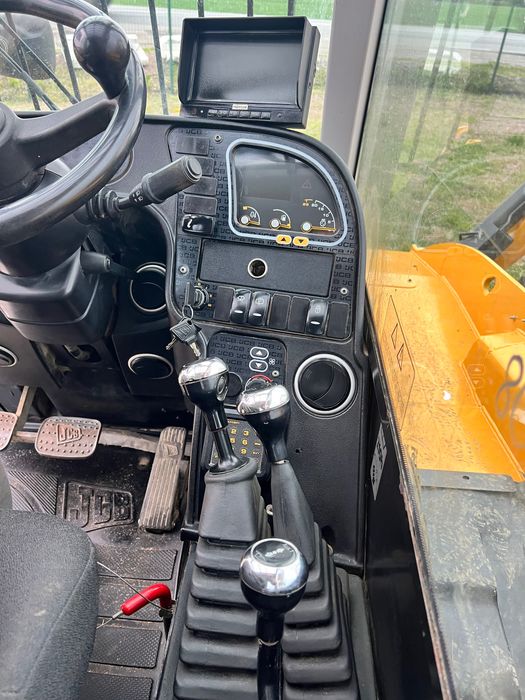 Продається телескопічний навантажувач JCB 535-125 2016 року випуску