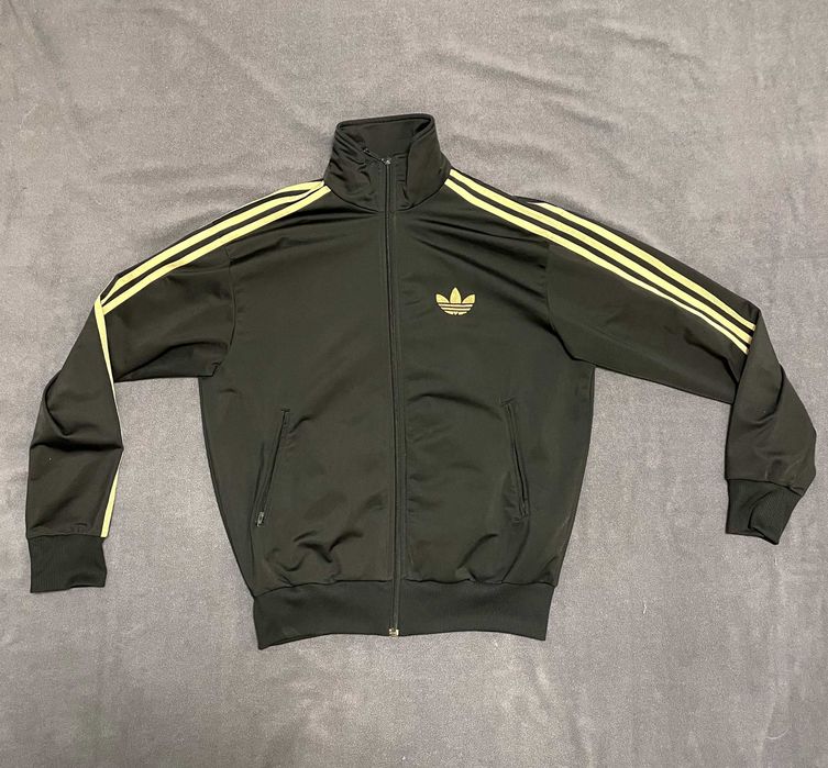 олімпійка adidas originals оригінал М ( чорна з золотом)