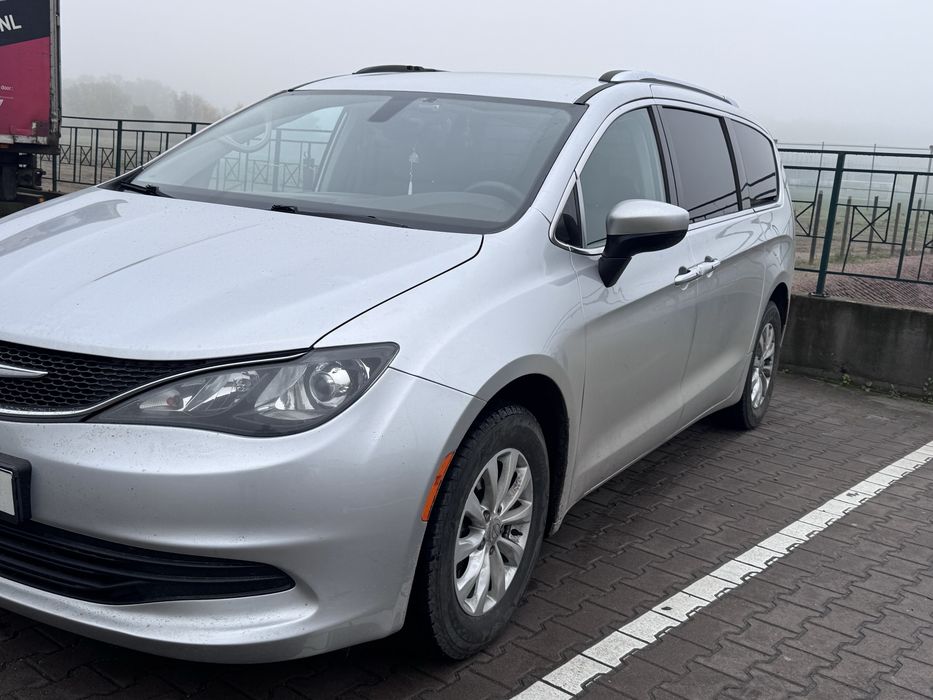 Chrysler Pacifica 2016 Stow 'n Go 3.6л + ГБО