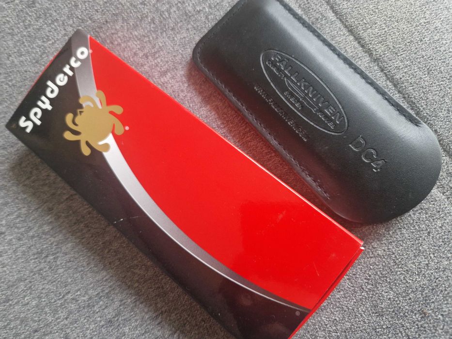 Nóż Spyderco Endura z osełką