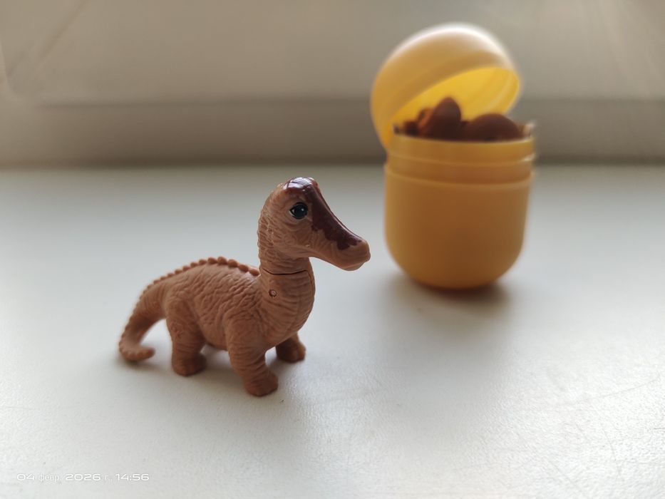 Кіндер динозаври Natoons