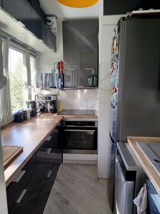 REZERWACJA.       Sprzedam mieszkanie