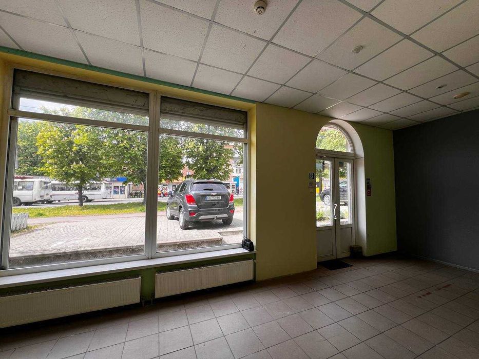 Продаж приміщення вільного призначення в районі Ж/Д вокзалу!