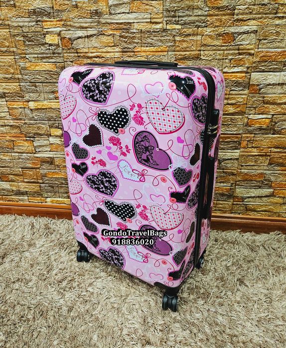 MALA PORÃO MÉDIA 23Kg - NOVAS - Policarbonato - Com Trolley Viagem