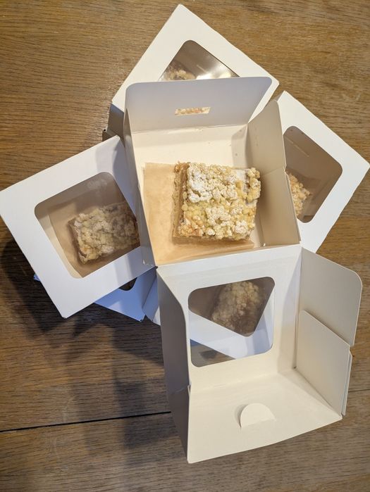 Catering imprez, ciasta, słodki, słony stół, komunie, urodziny