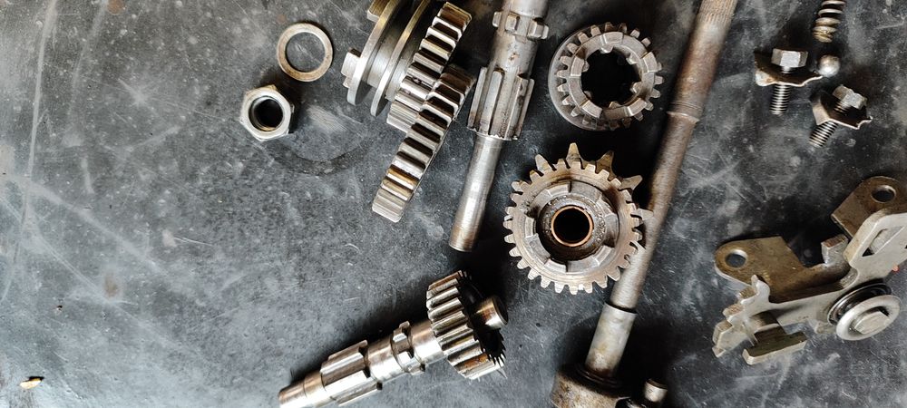 Skrzynia biegów WSK 125 WFM 125 tryb zdawczy pośredni koło zębate ZMD