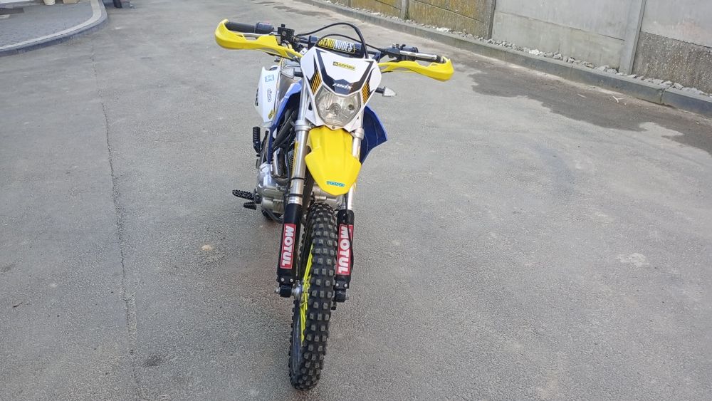 Asix Defender 150
