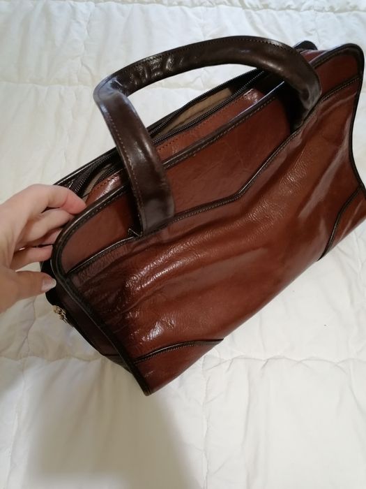 Vendo mala em bom estado