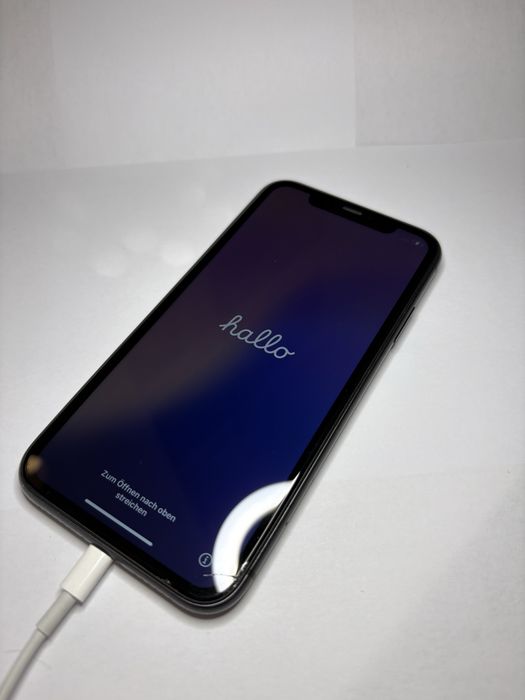 IPhone 11, Black, 64GB