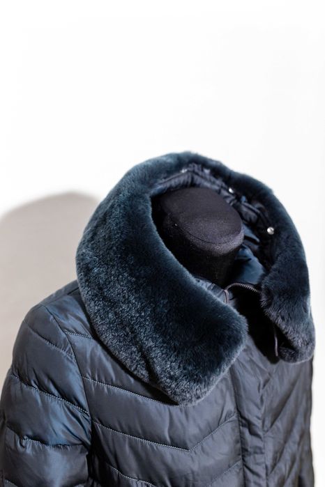 Куртка Qarleva з хутром (Великий Розмір)