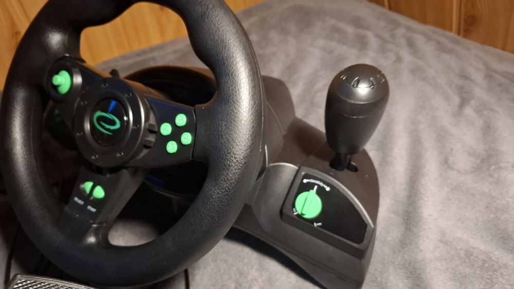 Kierownica do komputera esperanza egw102