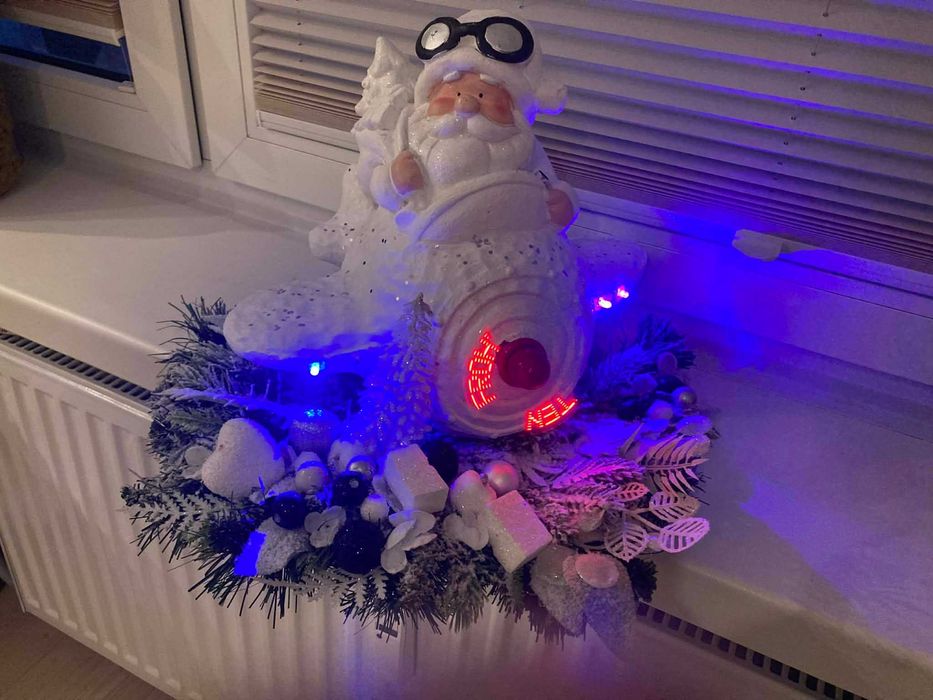 Świąteczny Mikołaj