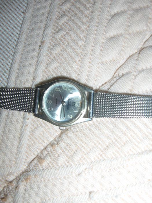 RELÓGIOS de pulso diversos (4) - todos a funcionar