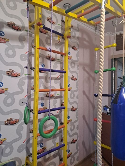 Шведська стінка б/у