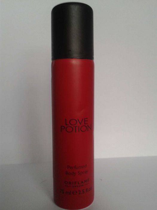 Love Potion Oriflame perfumowany spray do ciała