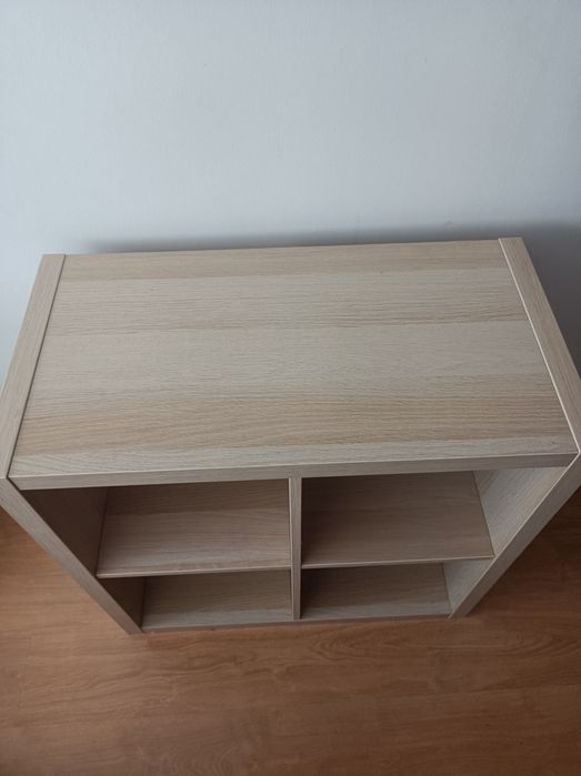 Móvel  de  cubos