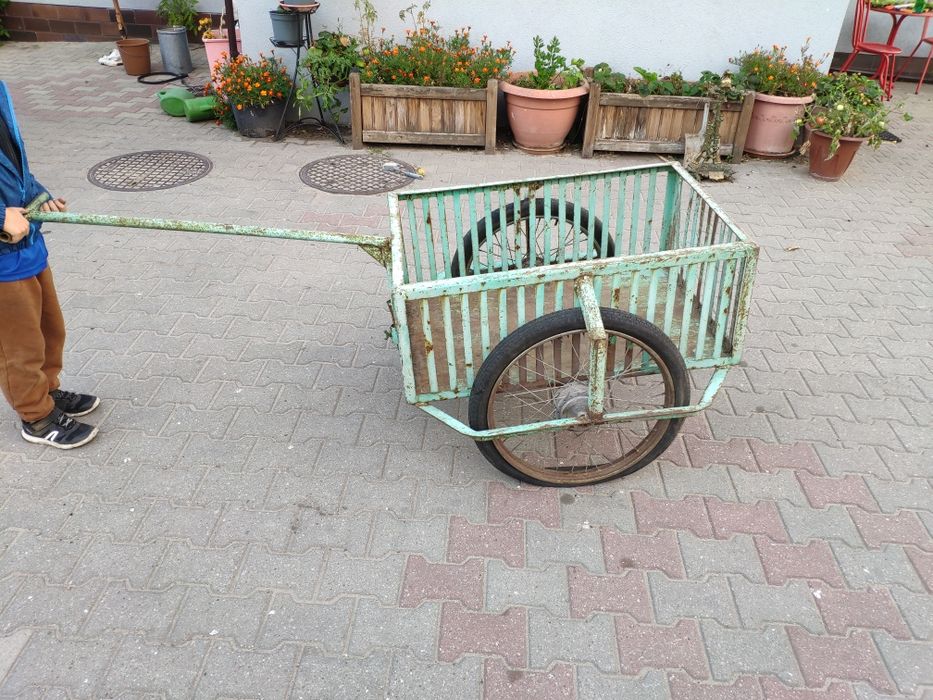 Wózek ogrodowy działkowy na działkę do motoru.