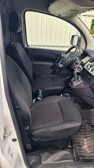 Renault kangoo 2011 1.5  продам
