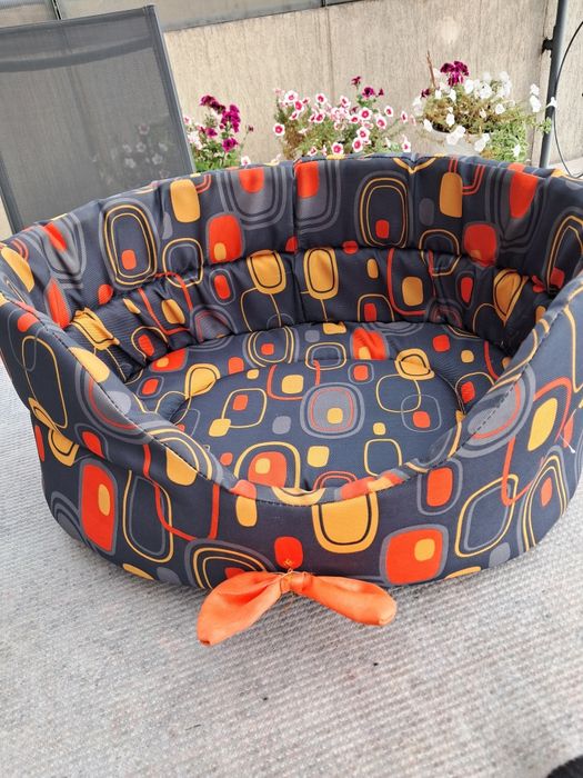 Legowisko 45x38x19 dla małego  pieska albo kotka