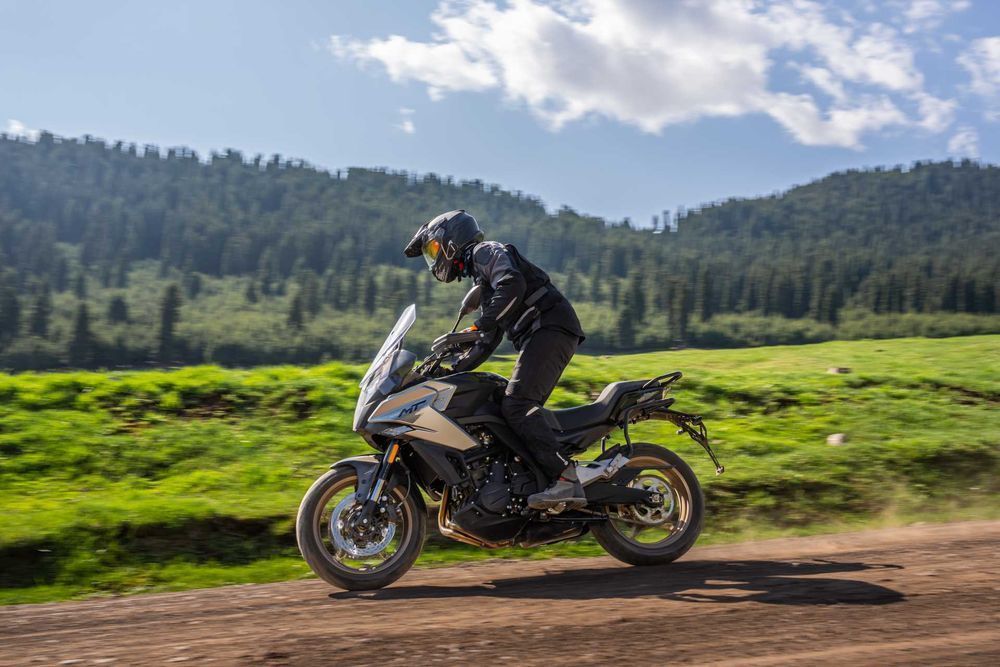 Мотоцикл-позашляховик CFMOTO 700MT ABS (Розстрочка)