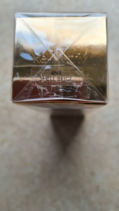 Estée Lauder Re-Nutrive 4N1