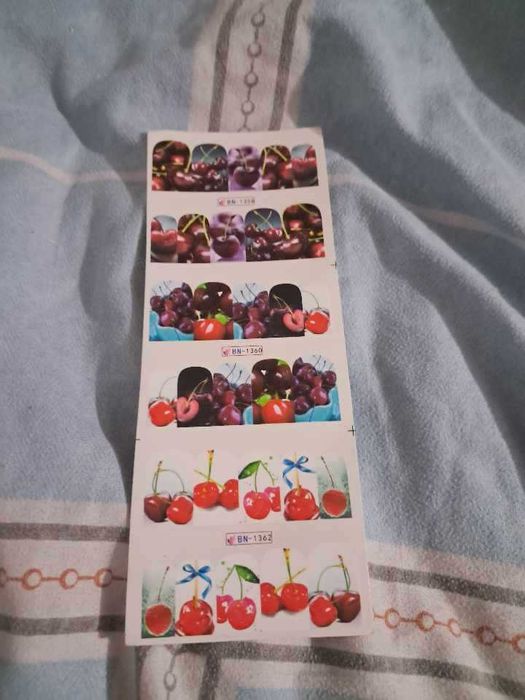 Продам наклейки на ногти